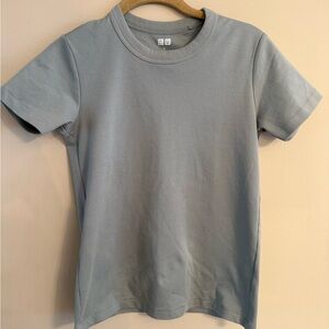 Uniqlo U Gray Blue Crew Neck Tee
